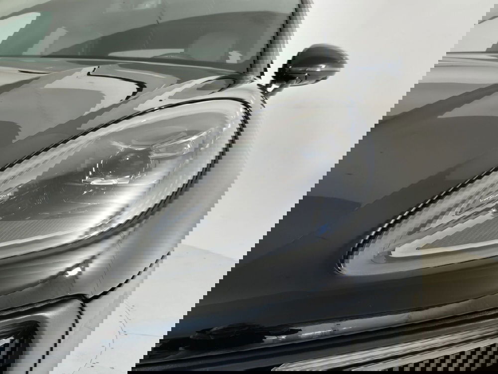 Porsche Macan usata a Alessandria (17)