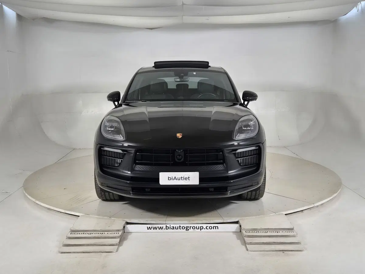 Porsche Macan usata a Alessandria (2)