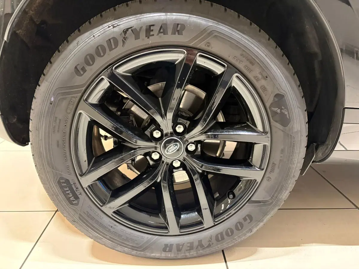 Land Rover Range Rover Evoque usata a Torino (11)