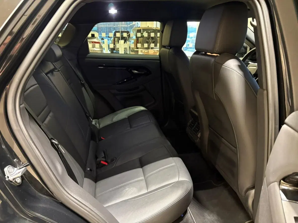 Land Rover Range Rover Evoque usata a Torino (9)