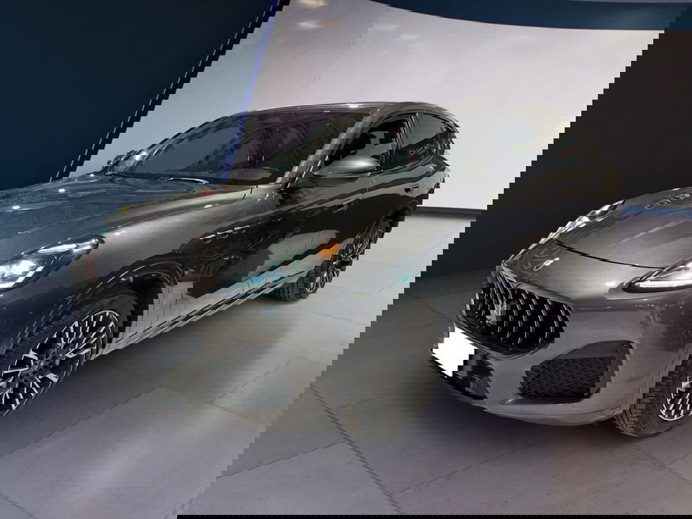 Maserati Grecale usata a Torino (2)