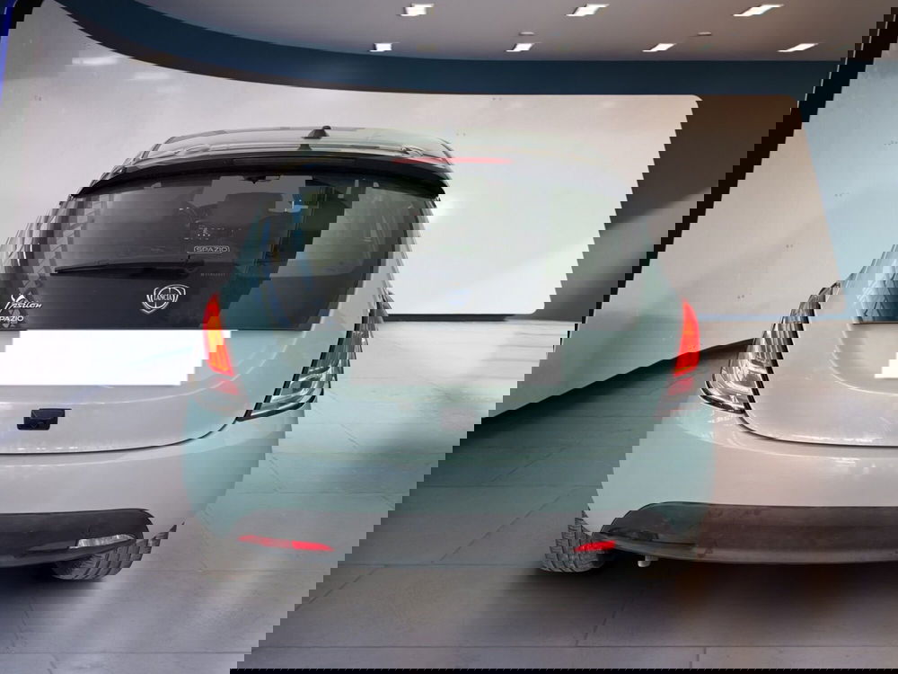 Lancia Ypsilon usata a Torino (5)