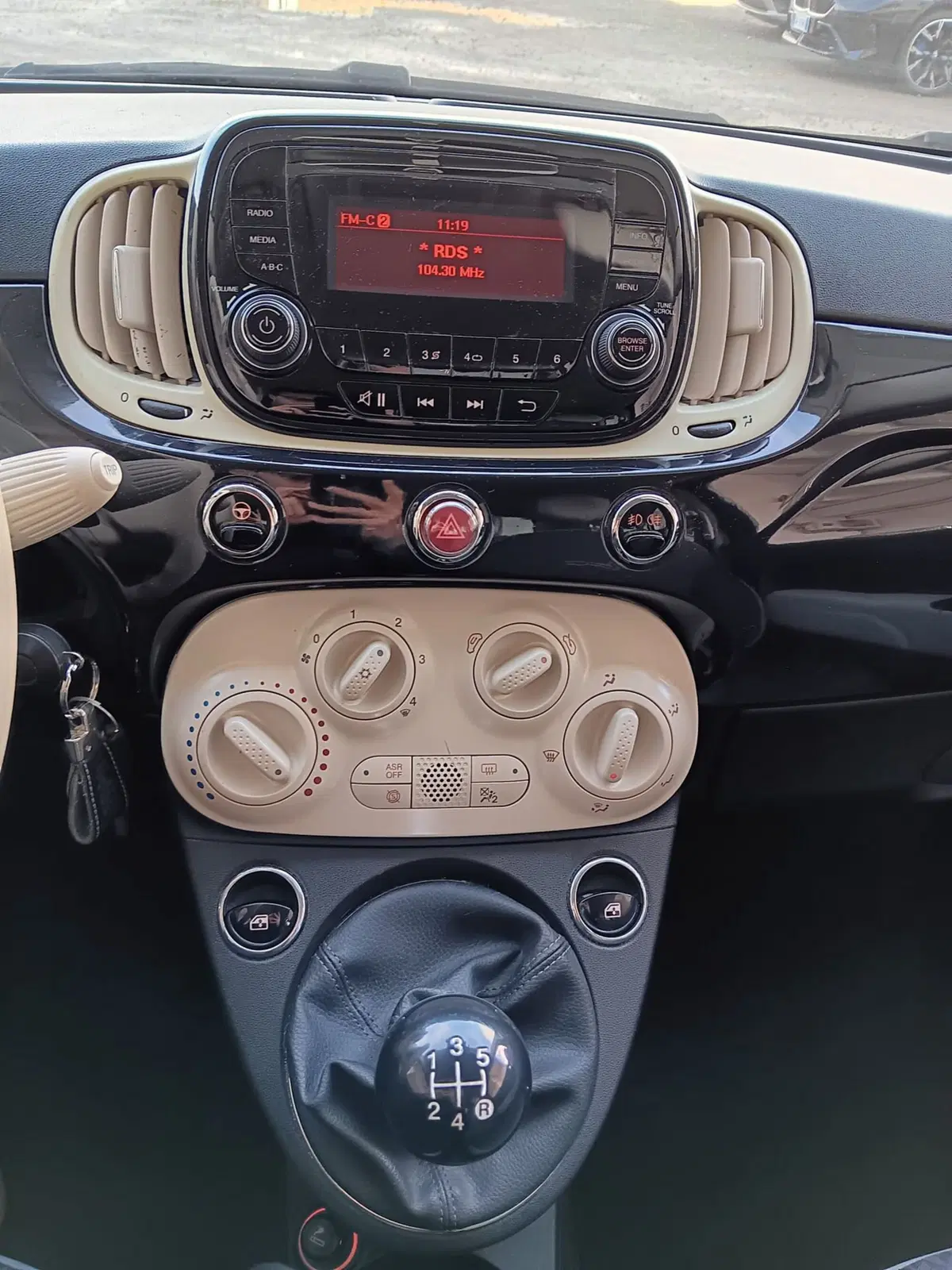 Fiat 500 usata a Asti (14)