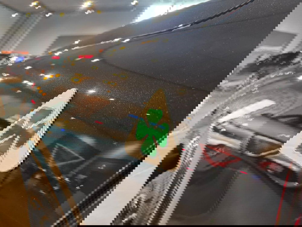 Alfa Romeo Stelvio nuova a Milano (5)