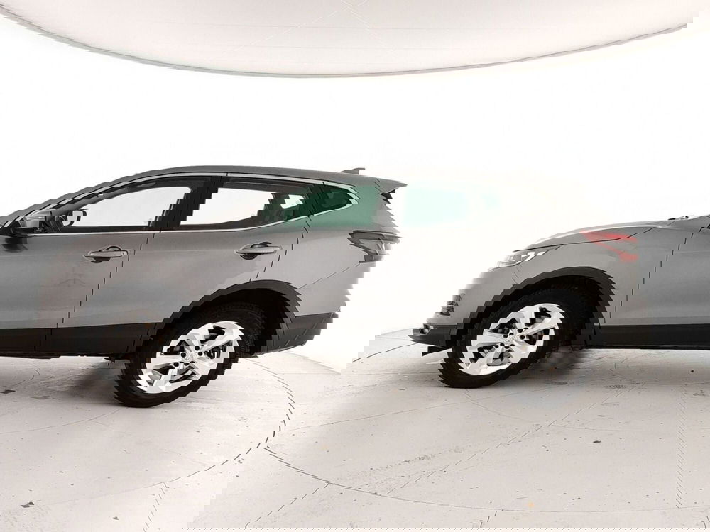 Nissan Qashqai usata a Caserta (8)