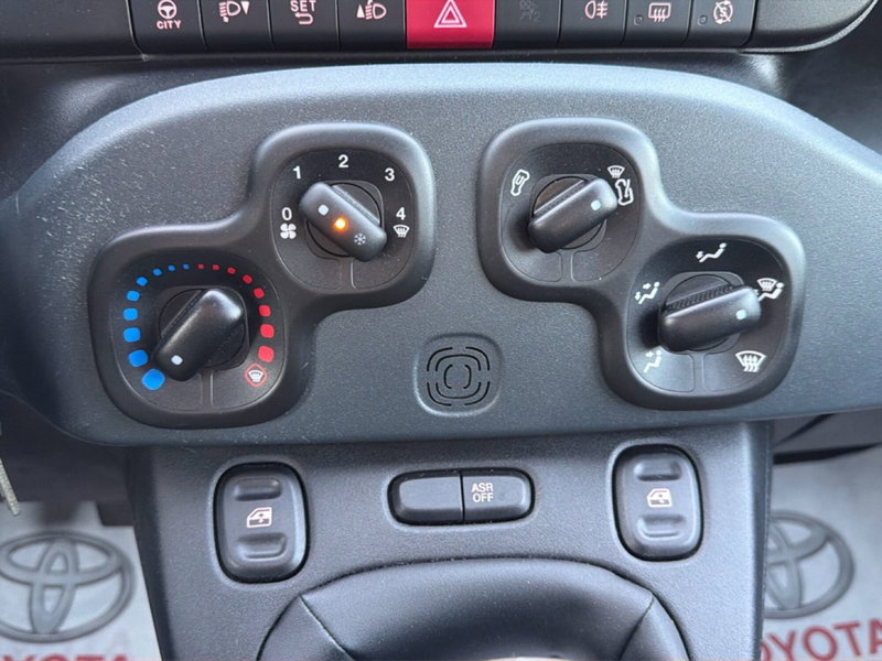 Fiat Panda Cross usata a Siracusa (13)