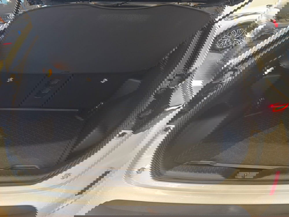 Toyota Yaris Cross usata a Catania (7)