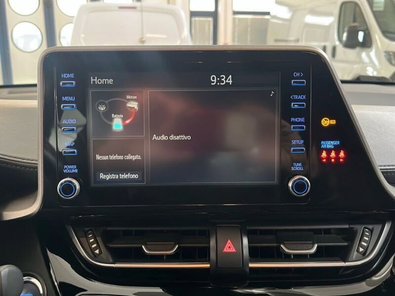 Toyota Toyota C-HR usata a Vicenza (16)