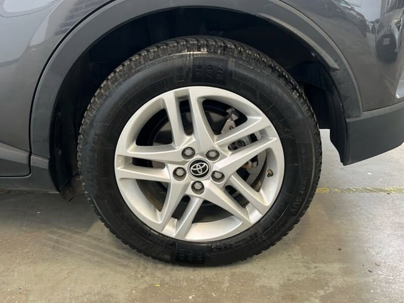 Toyota Toyota C-HR usata a Vicenza (17)