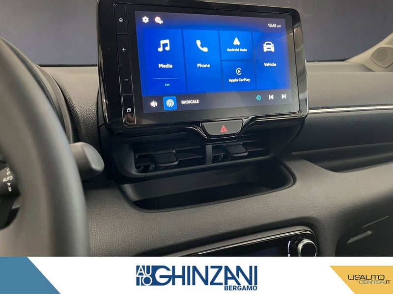 Mazda Mazda2 Hybrid nuova a Bergamo (11)