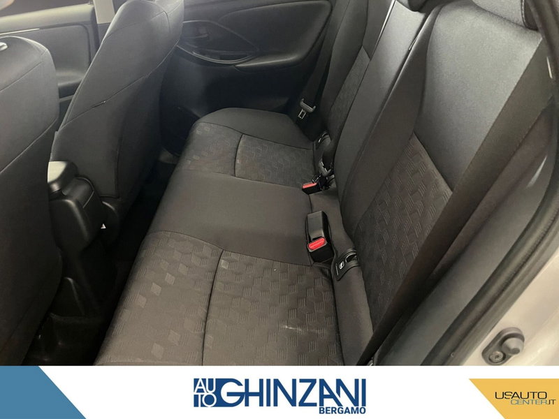 Mazda Mazda2 Hybrid nuova a Bergamo (7)