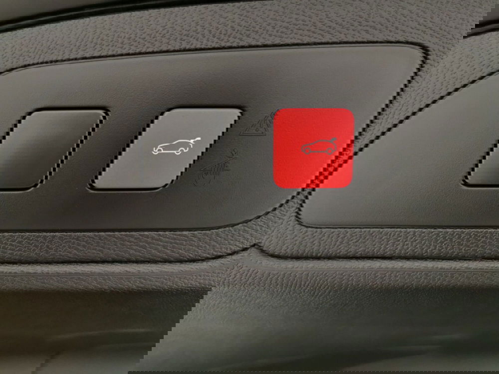 Ds DS 7 nuova a Chieti (19)