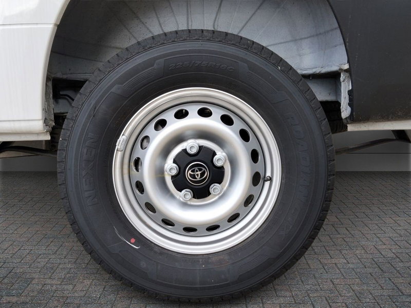 Toyota Proace Max Furgone usata a Roma (13)