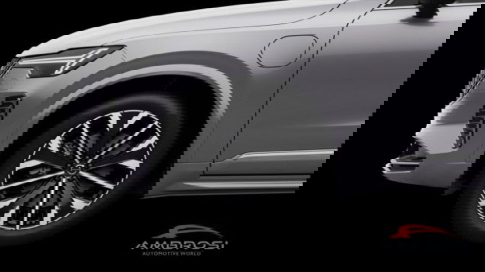 Volvo XC90 nuova a Perugia (9)