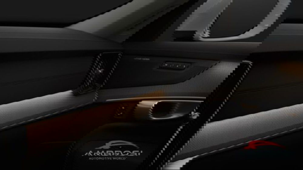 Volvo XC90 nuova a Perugia (15)