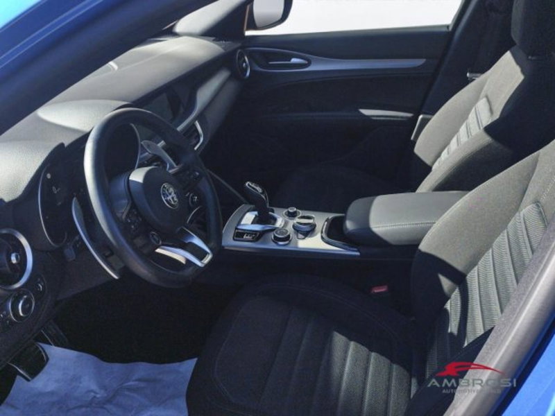 Alfa Romeo Stelvio usata a Perugia (10)