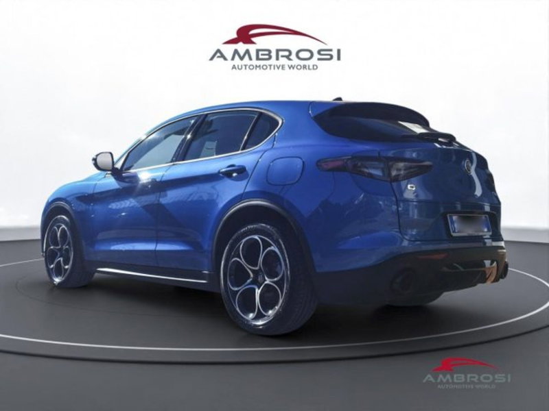 Alfa Romeo Stelvio usata a Perugia (4)
