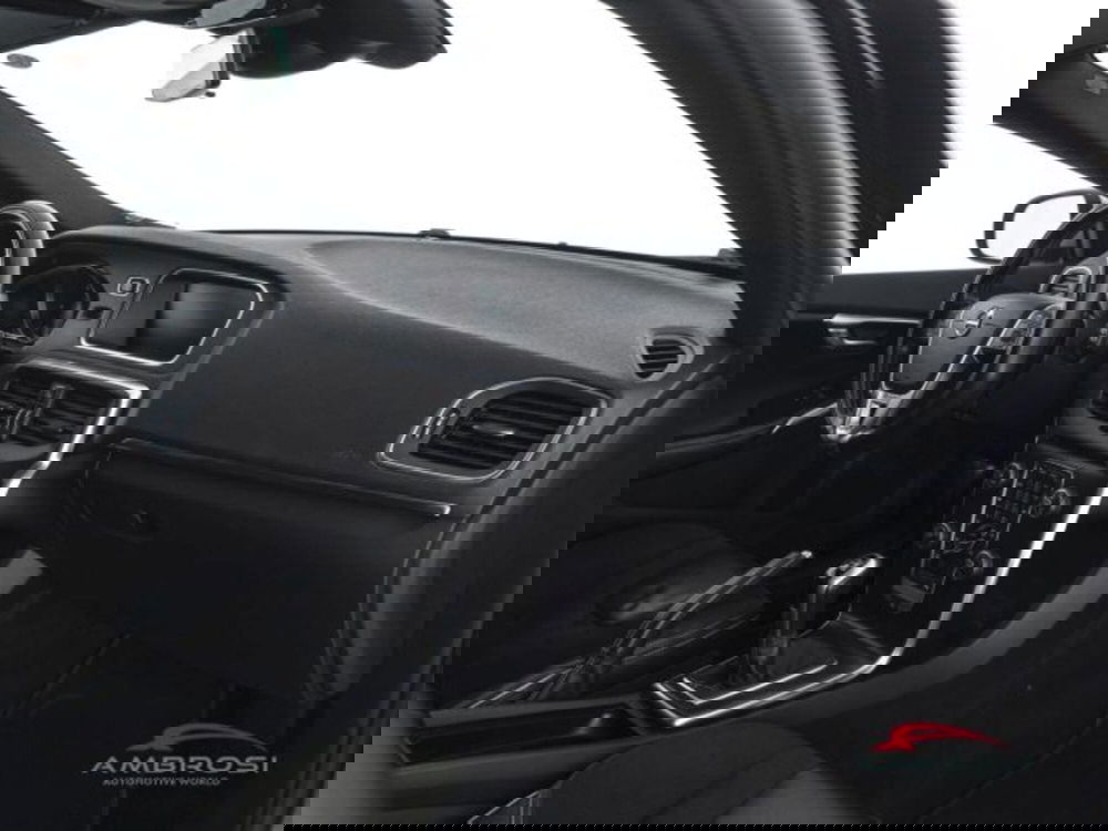 Volvo V40 usata a Perugia (12)