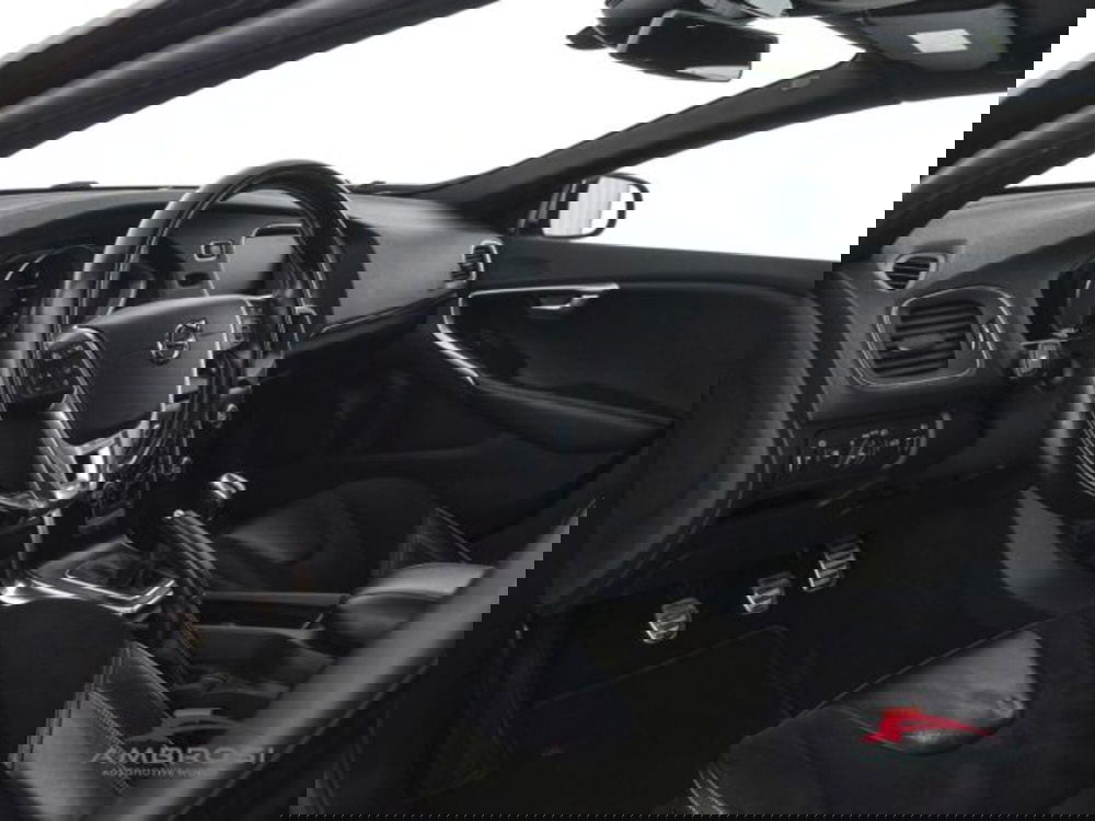 Volvo V40 usata a Perugia (8)