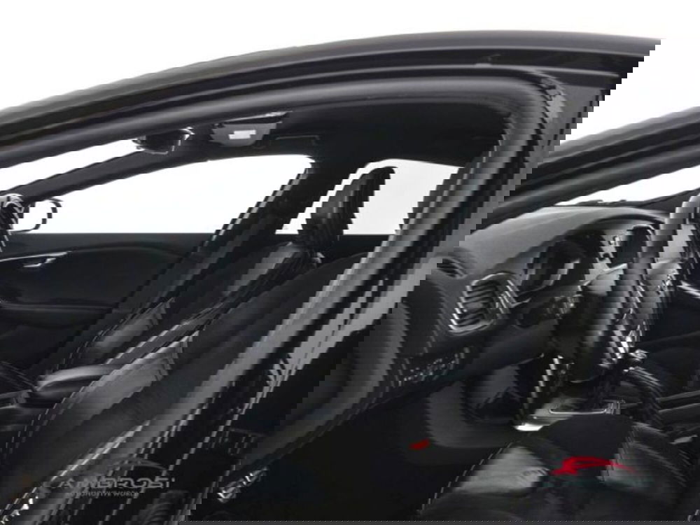 Volvo V40 usata a Perugia (9)