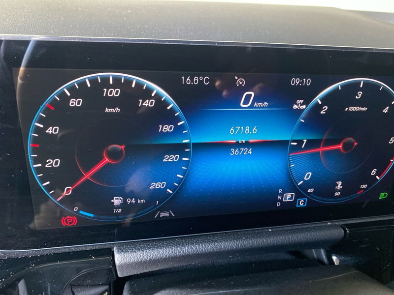 Mercedes-Benz GLA SUV usata a Bergamo (12)