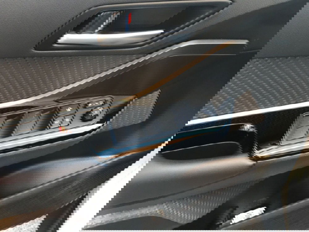 Toyota Toyota C-HR usata a Bologna (18)