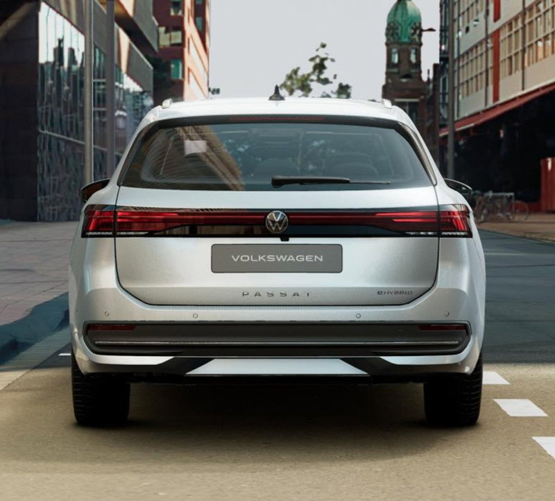 Volkswagen Passat nuova a Bologna (11)