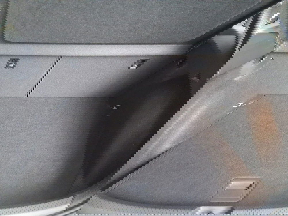 Volkswagen Taigo usata a Bologna (10)