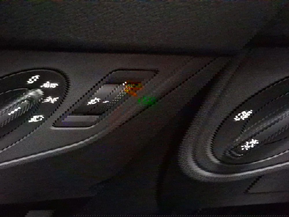 Volkswagen Taigo usata a Bologna (18)