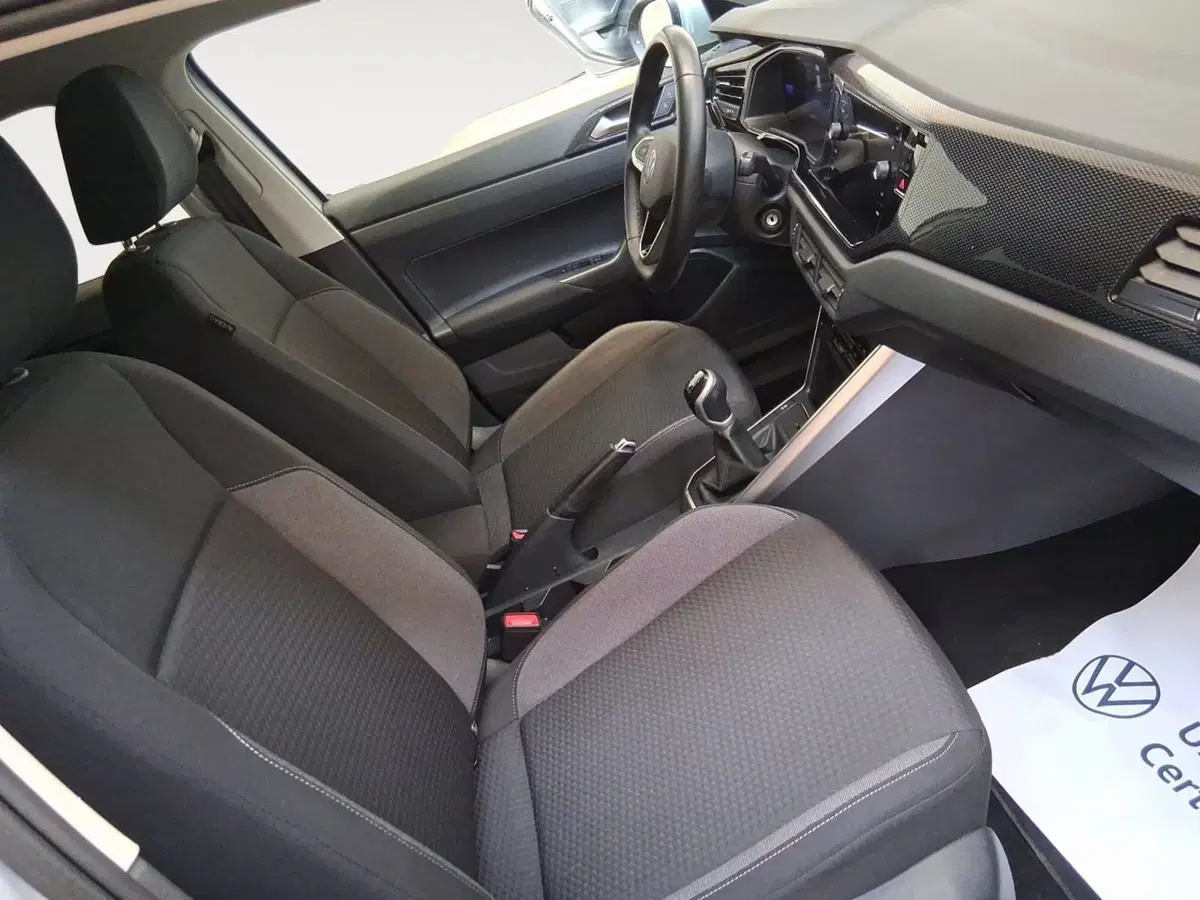 Volkswagen Taigo usata a Bologna (8)