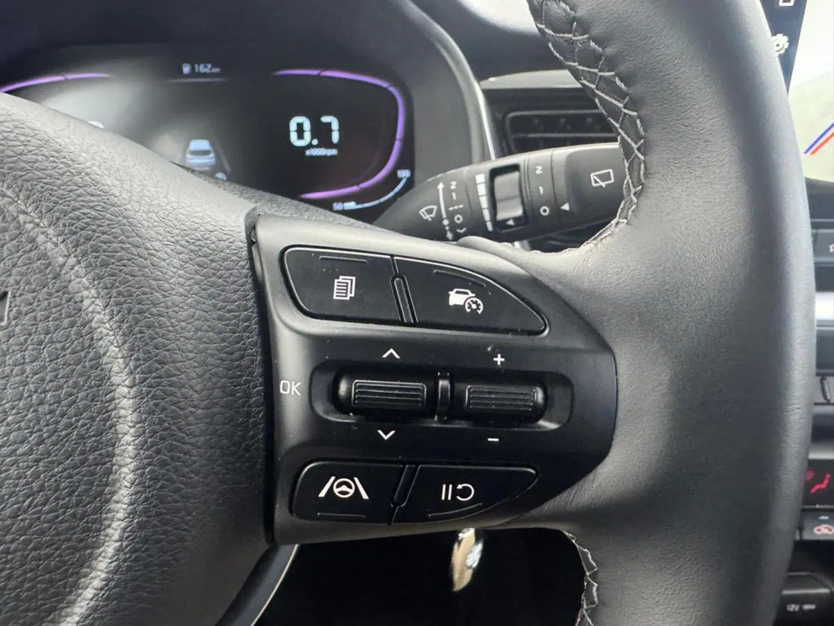 Kia Stonic usata a Como (11)