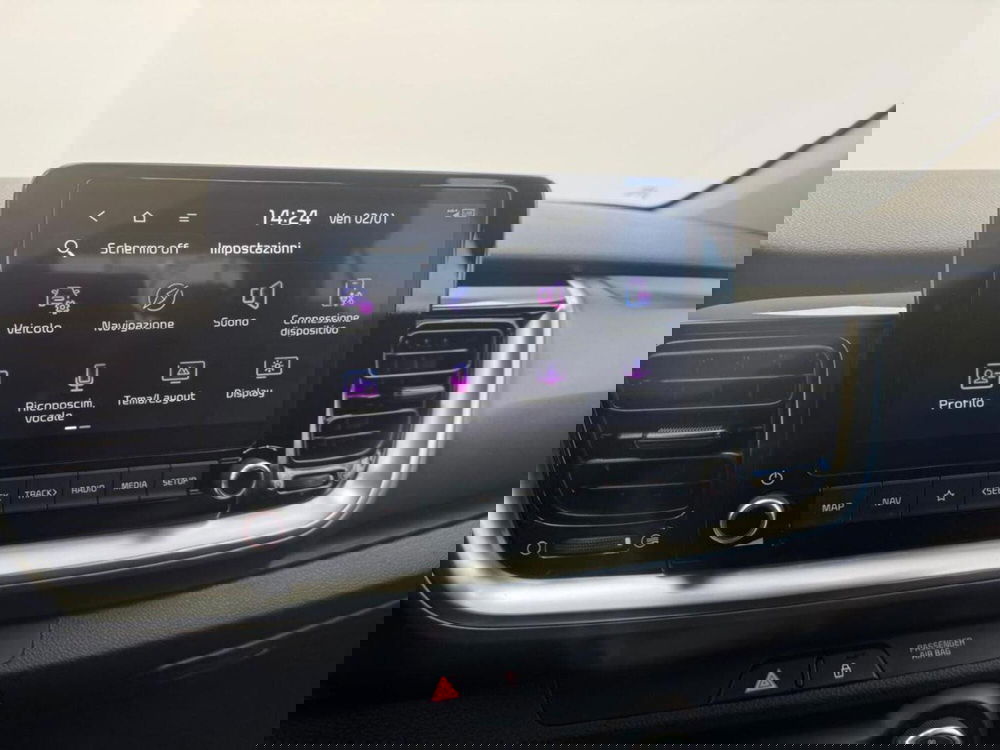 Kia Stonic usata a Como (15)