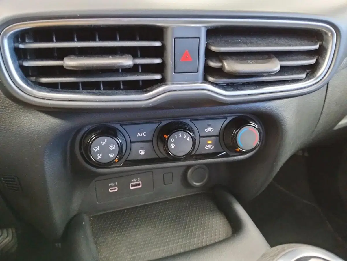 Nissan Juke usata a Como (17)