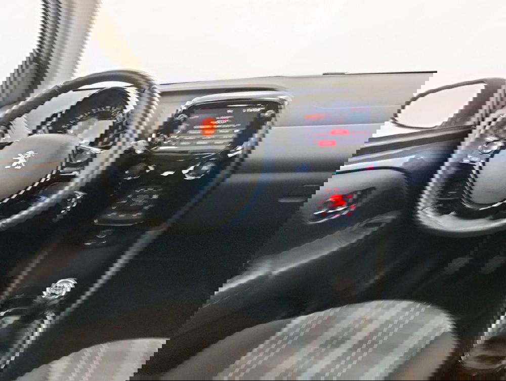 Peugeot 108 usata a Como (3)