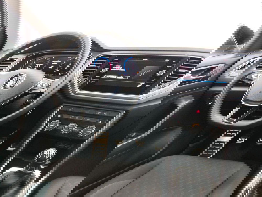 Volkswagen T-Roc usata a Como (10)