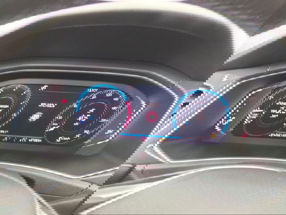 Volkswagen T-Roc usata a Como (12)