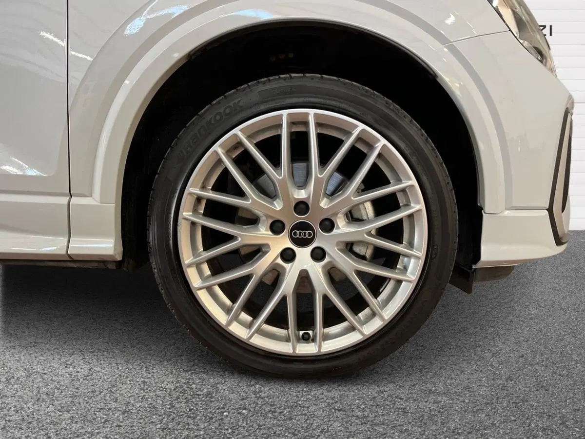 Audi Q2 usata a Foggia (6)
