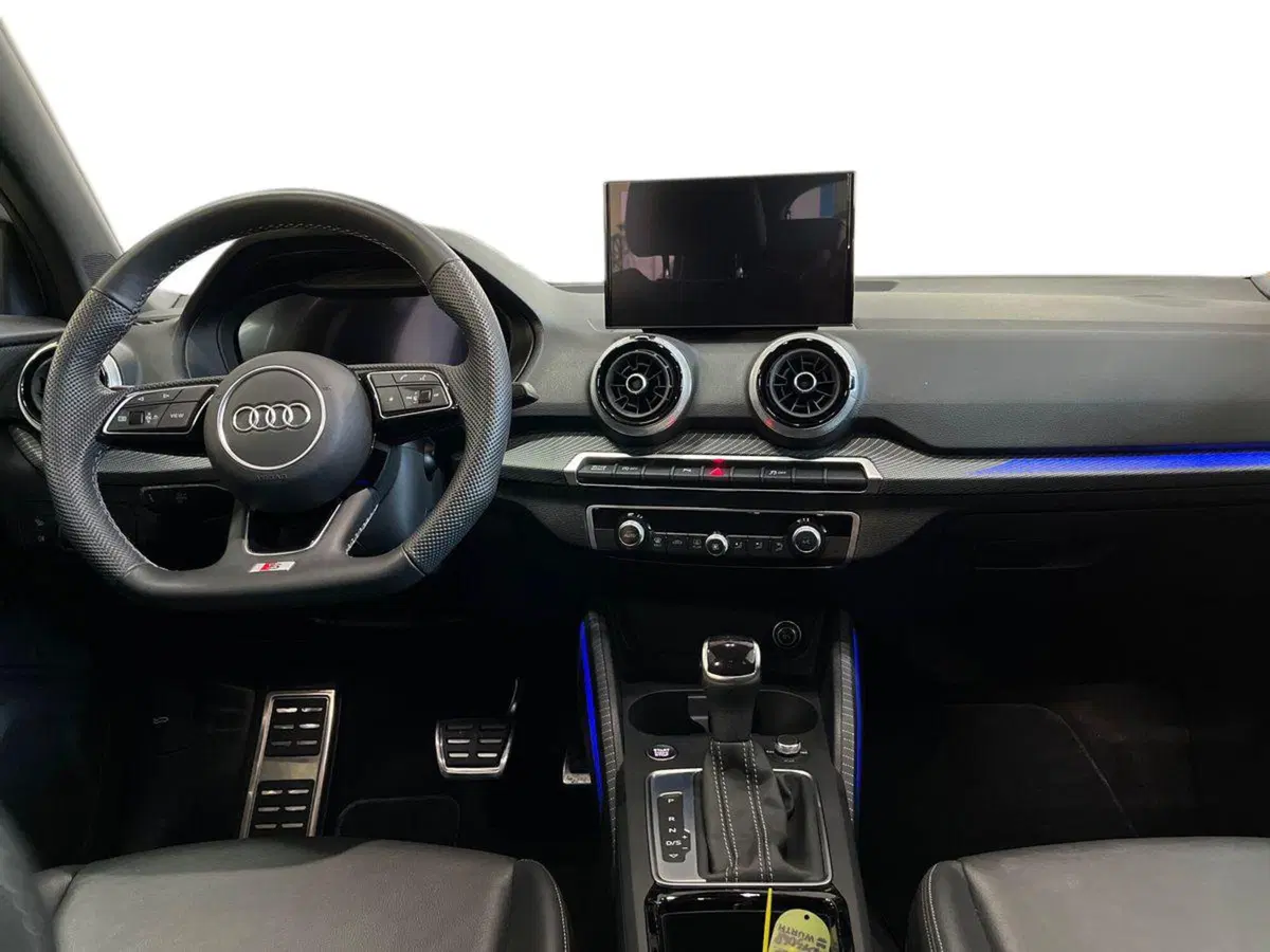 Audi Q2 usata a Foggia (8)