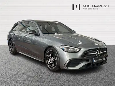 Mercedes-Benz Classe C Station Wagon 220 d mhev AMG Line Premium Plus 4matic 197cv auto del 2024 usata a Bari