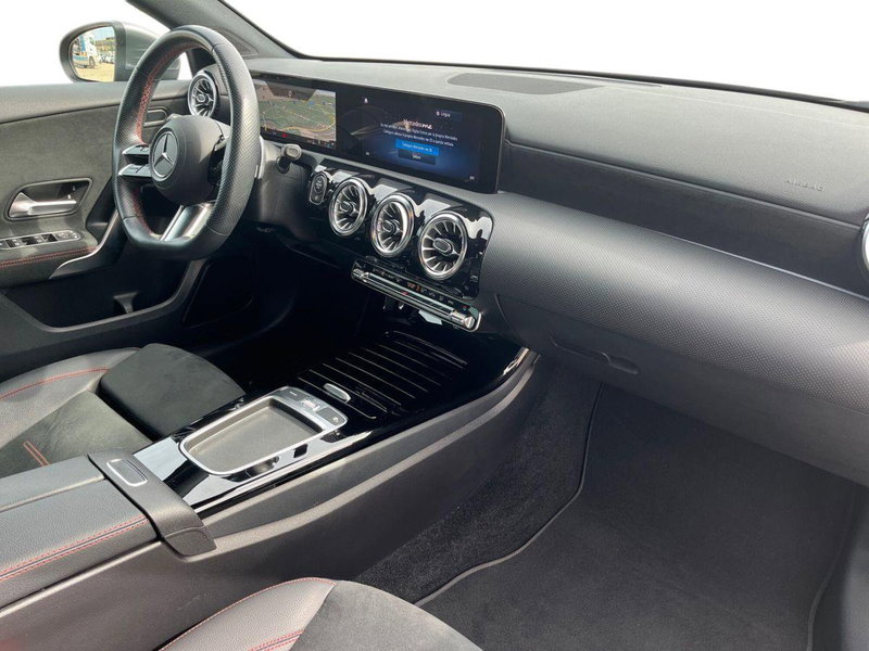 Mercedes-Benz Classe A usata a Bari (15)