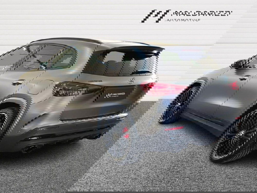 Mercedes-Benz GLA SUV usata a Bari (4)