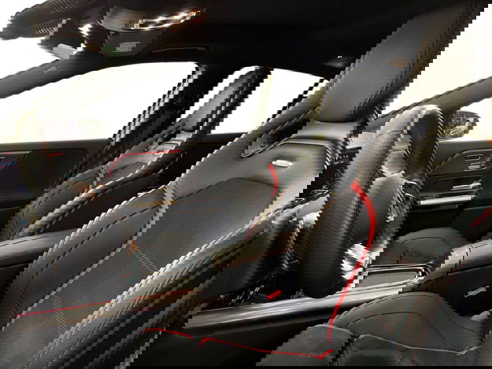 Mercedes-Benz GLA SUV usata a Bari (7)