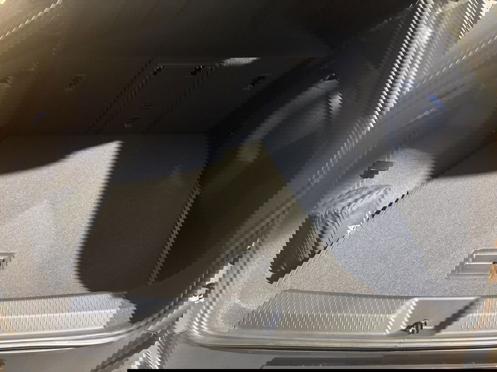 Cupra Tavascan nuova a Ferrara (14)