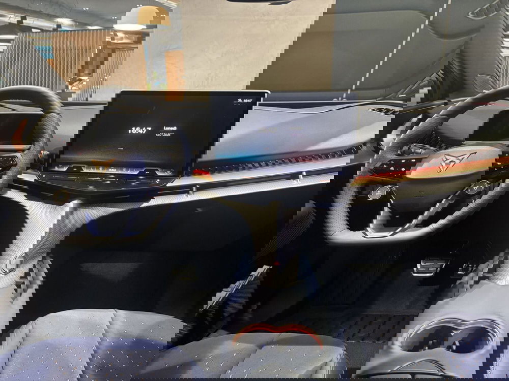 Cupra Tavascan nuova a Ferrara (15)