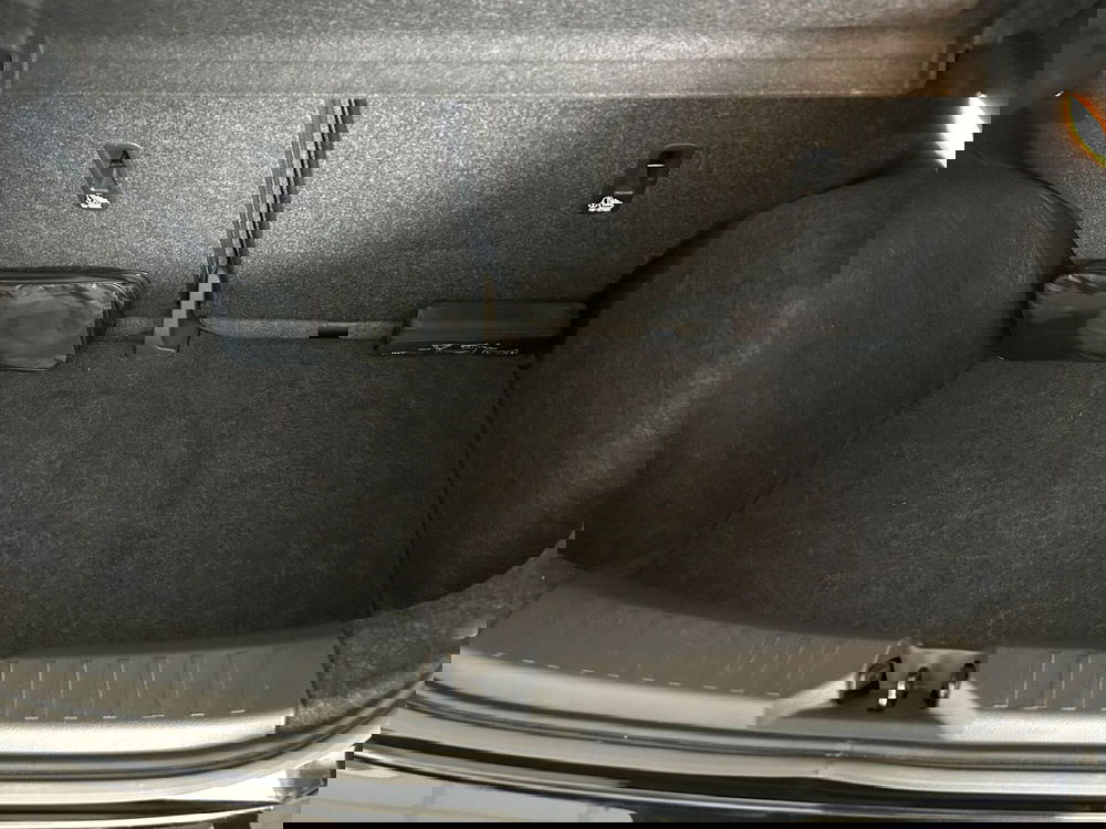 Nissan Micra usata a Ferrara (14)