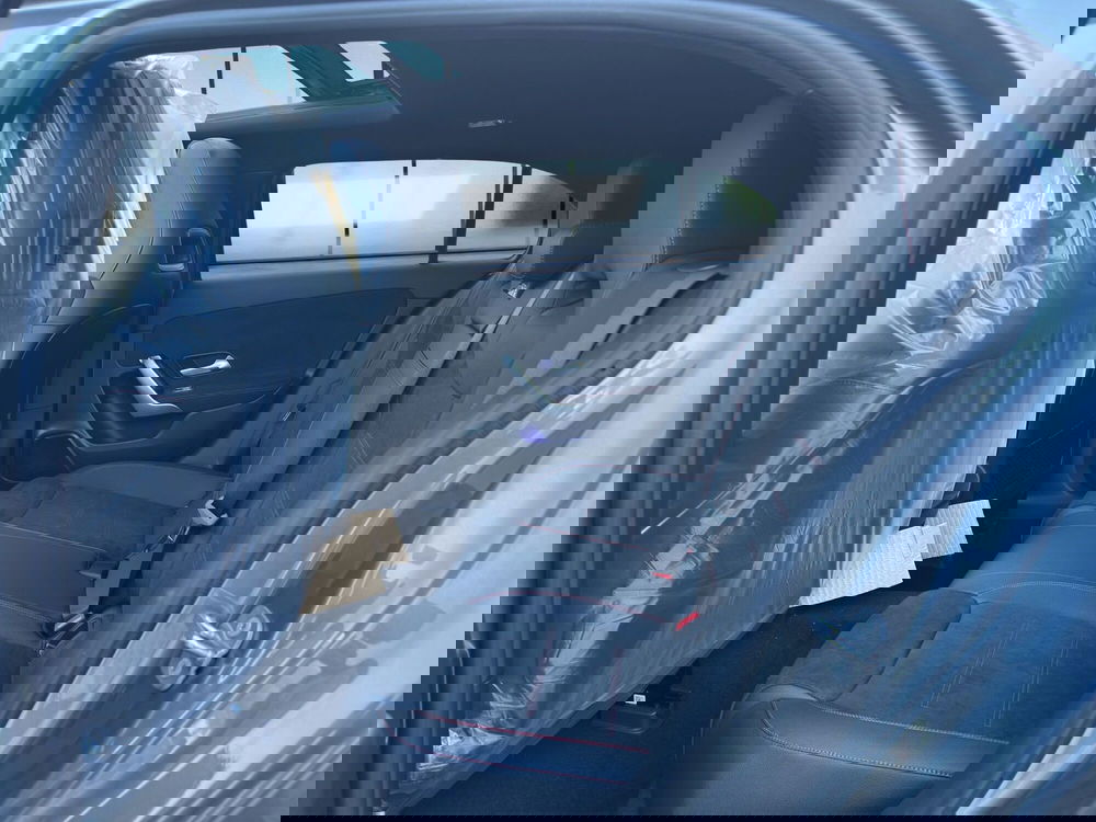 Mercedes-Benz Classe A nuova a Cosenza (13)