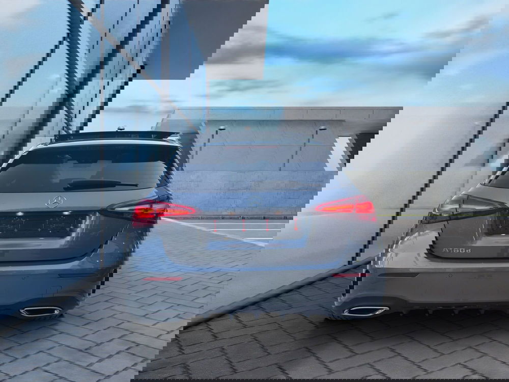 Mercedes-Benz Classe A nuova a Cosenza (5)