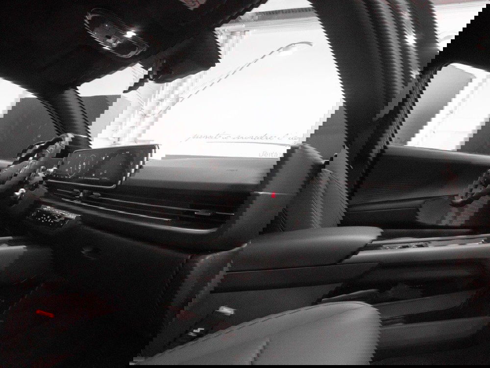 Hyundai Ioniq 6 usata a Macerata (18)