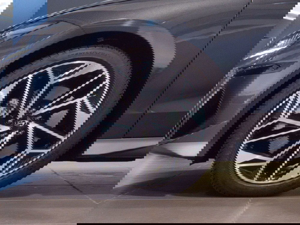 Hyundai Ioniq 6 usata a Macerata (4)