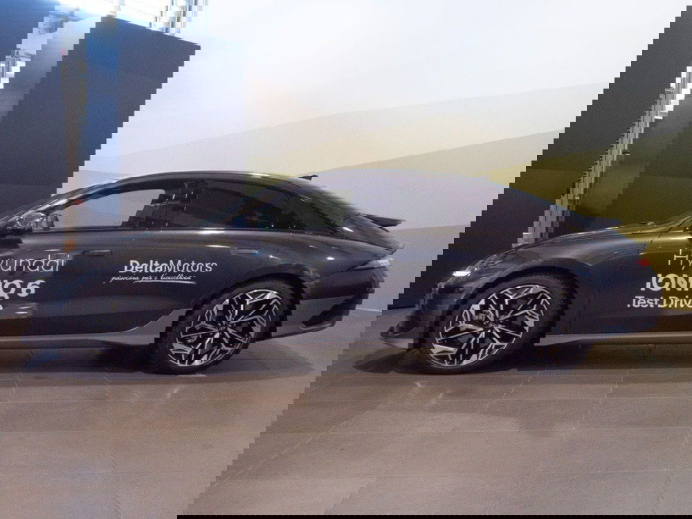 Hyundai Ioniq 6 usata a Macerata (5)